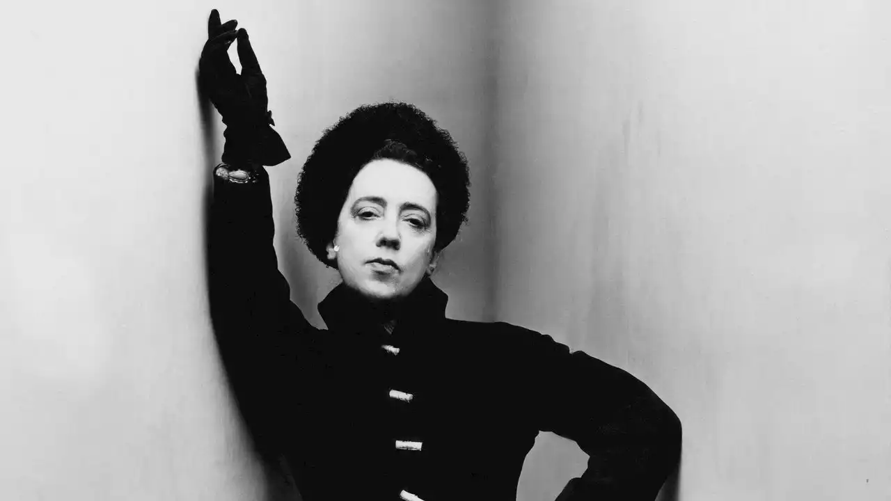 Tutto sulla stilista di moda italiana Elsa Schiaparelli