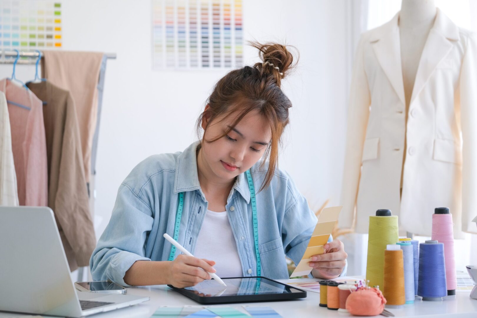 Apparel manufacturing software 8 top solutions revealed!