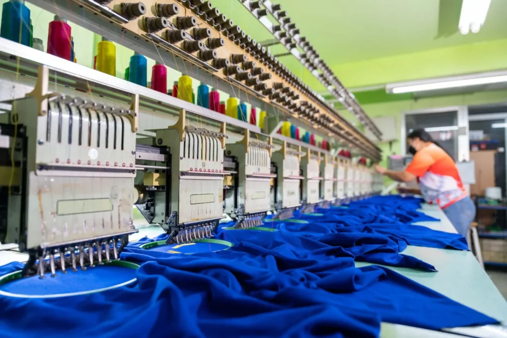 Clothing manufacturing equipment: sewing machines