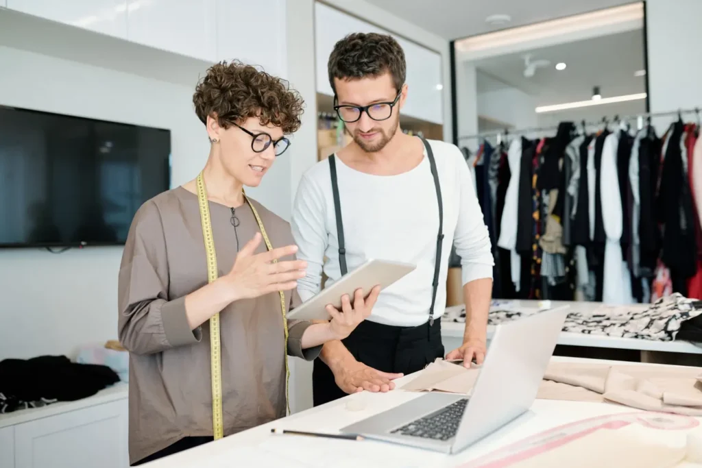 Descubra como o direito da moda pode proteger sua confecção.