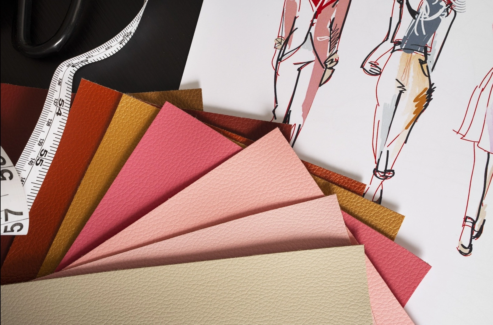 La guida di taglio pelle per la tua confezione di moda