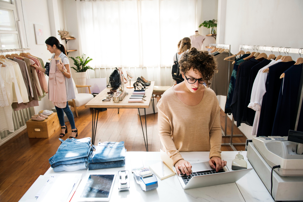 Incentives in industry: a group of women working in a fashion environment.