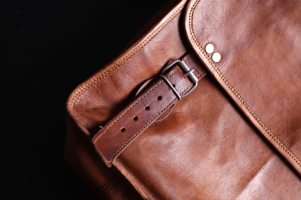 Leather cut: a bag made of brown leather.