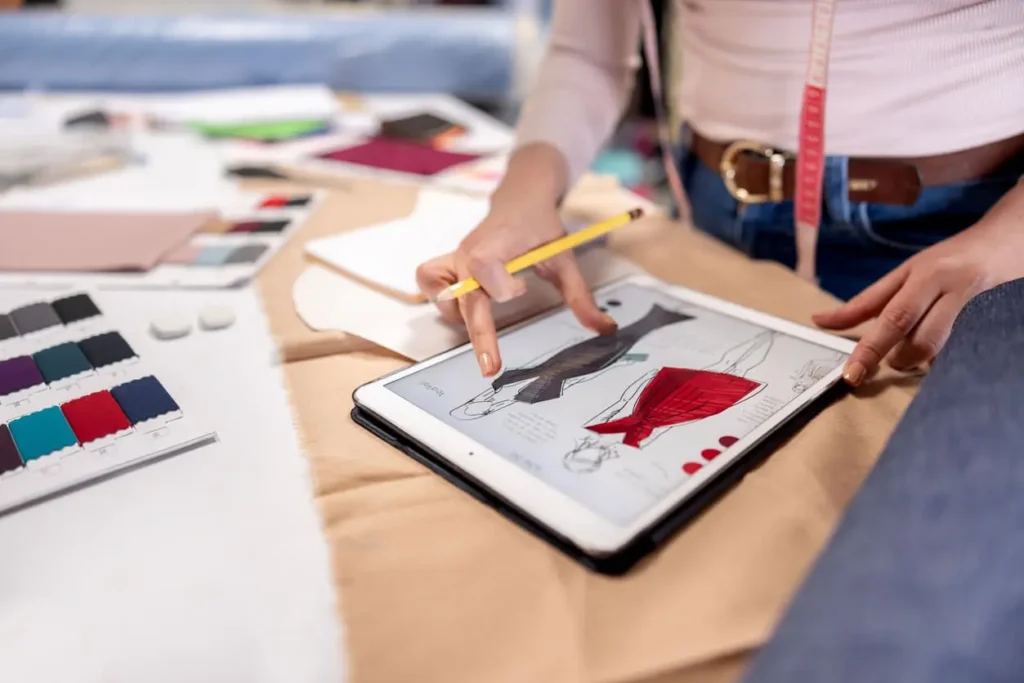  La tecnología como aliada en la creación de dibujos de ropa.