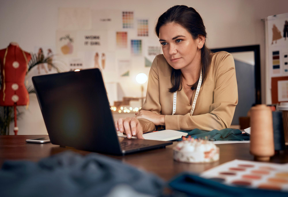 Artificial Intelligence credit: a fashion professional creating digital designs.