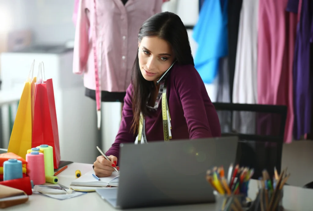 Product performance indicators: a professional monitoring processes performance online.