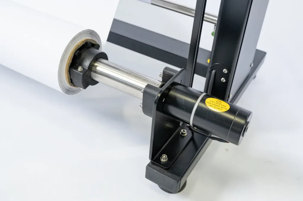 Zoom do encaixe do papel na Audaces Plotter Essence