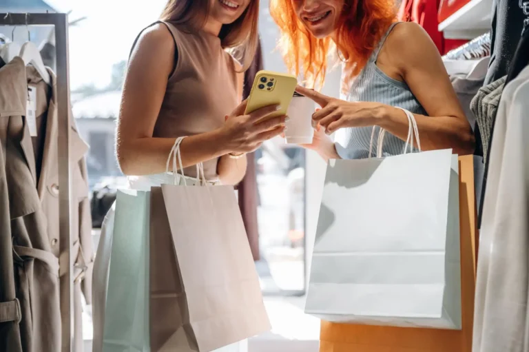 Como escolher os melhores canais de venda para moda?